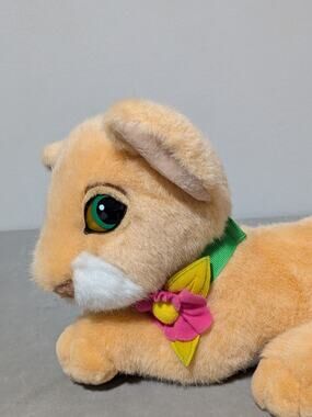 Vintage 1993 Disney The Lion King Purring Nala Plush Cub Flower Collar Mattel